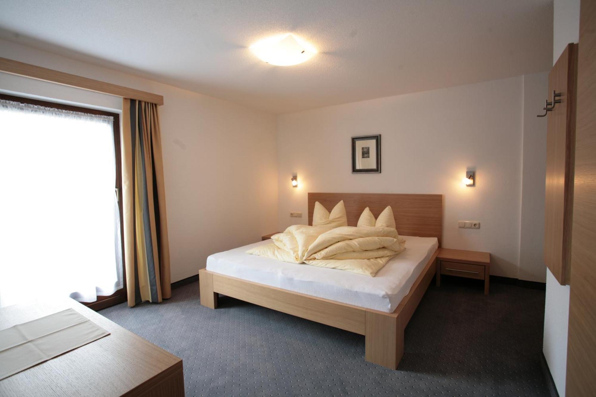 Apartmenthaus Joerg Serfaus Camera foto