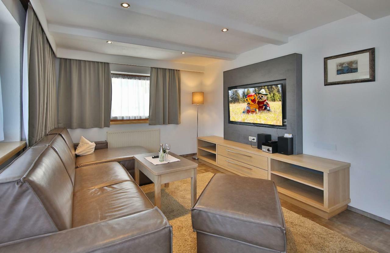 Apartmenthaus Joerg Serfaus Esterno foto
